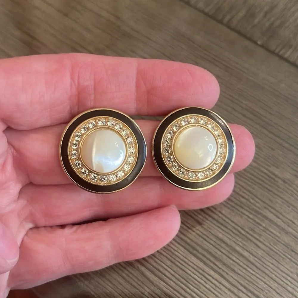 Vintage Button Clip Earrings, Black Enamel and Mother of Pearl Center